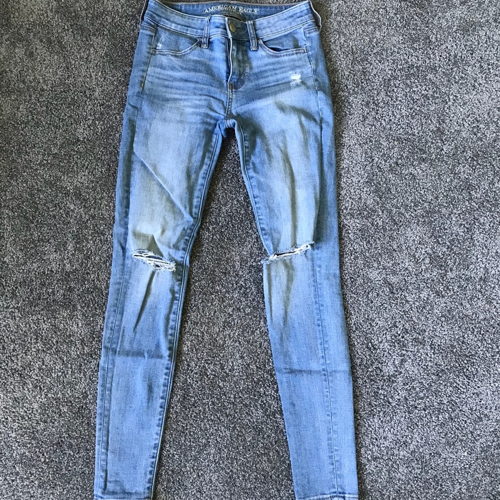 size 2 american eagle skinny jeans